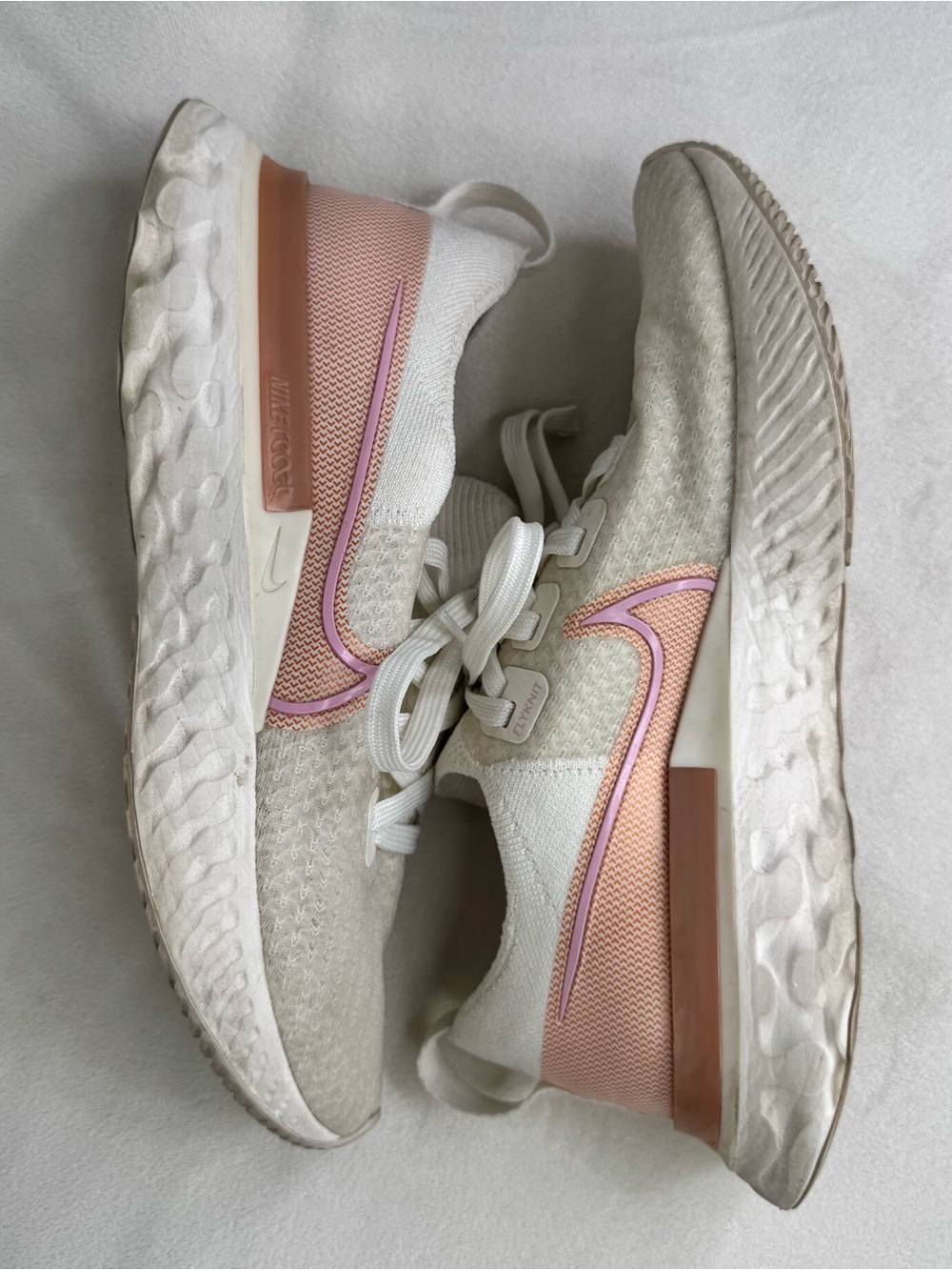 Nike Women's Sneakers in White and Pink Accent
